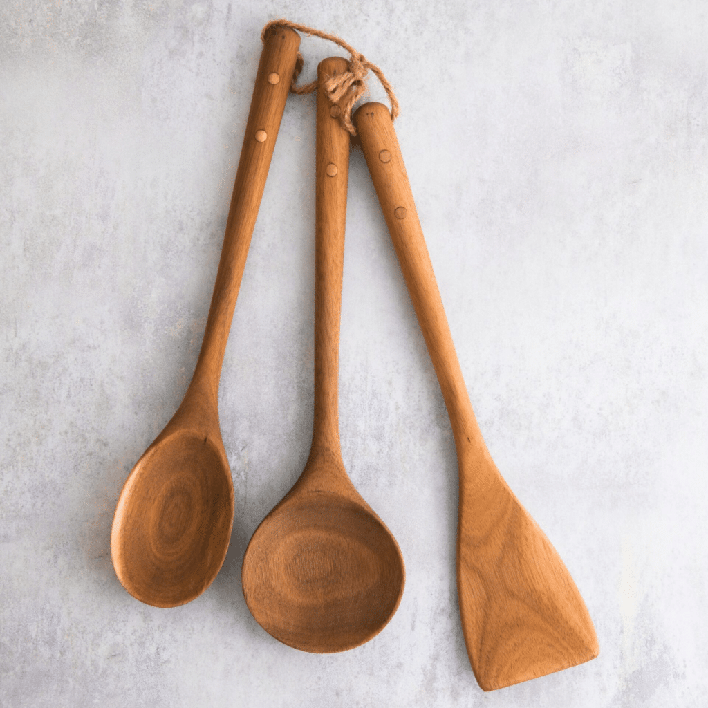 Produits de la maison. Artisanat grec. Cuillère en bois d'olivier. Livraison de produits grecs en Belgique. Epicerie de produits grecs en Belgique. Produits grecs en ligne. Livraison de produits grecs à Anvers. Livraison de produits grecs à Brabant Flamand. Livraison de produits grecs à Liège. Livraison de produits grecs à Namur. Livraison de produits grecs au Luxembourg (Belgique). Livraison de produits grecs dans le Limbourg. Livraison de produits grecs en Brabant Wallon. Livraison de produits grecs en Flandre Occidentale. Livraison de produits grecs en Flandre Orientale.Livraison de produits grecs en Hainaut​. Meilleure épicerie grecque en ligne Belgique. Petits producteurs grecs. Produits grecs en ligne en Belgique. Recettes traditionnelles grecques.